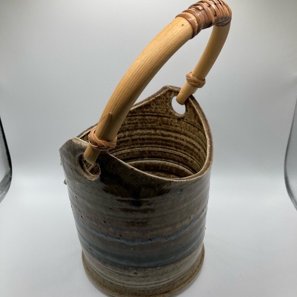 Vintage Teal/Tan/Blue Pottery Flower Pot with Bamboo Handle - Picture 4 of 10